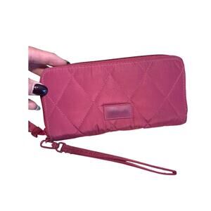 Vera Bradley Womens Pink Zipper Wallet